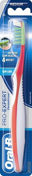 Εικόνα από Oral-b 123 οδοντόβουρτσα pro expert clean 35 μέτρια